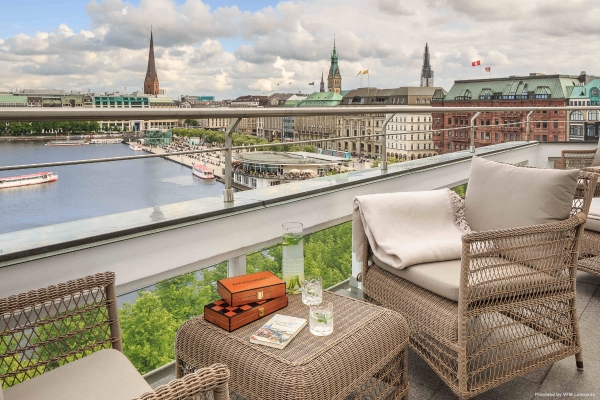 Fairmont Hotel Vier Jahreszeiten